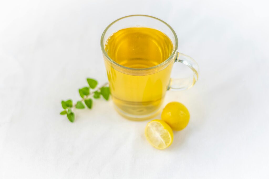 lemon balm tea